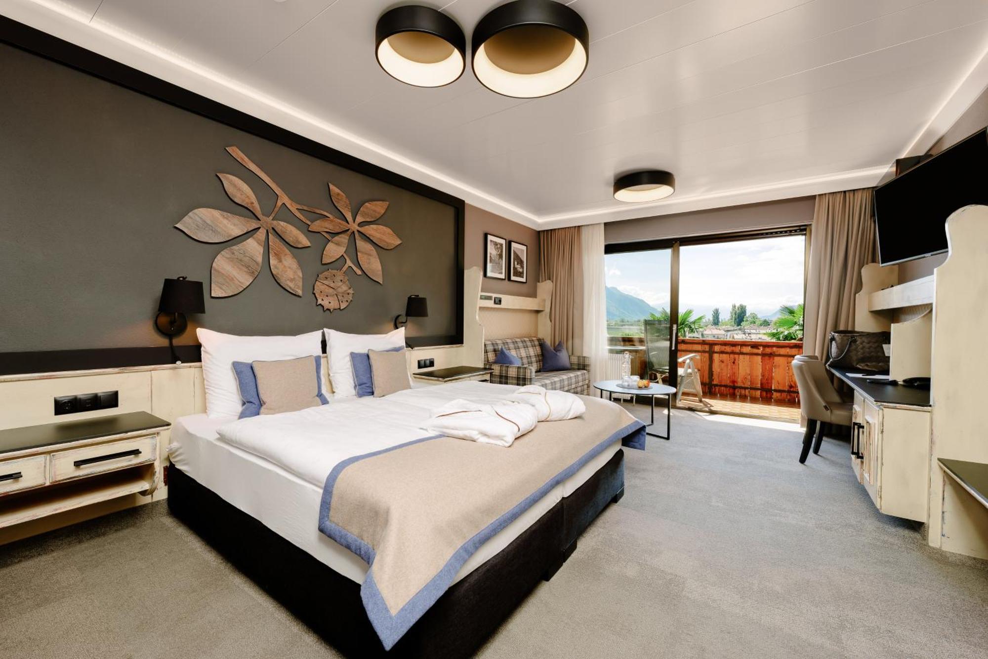 Mondi Hotel Tscherms ภายนอก รูปภาพ