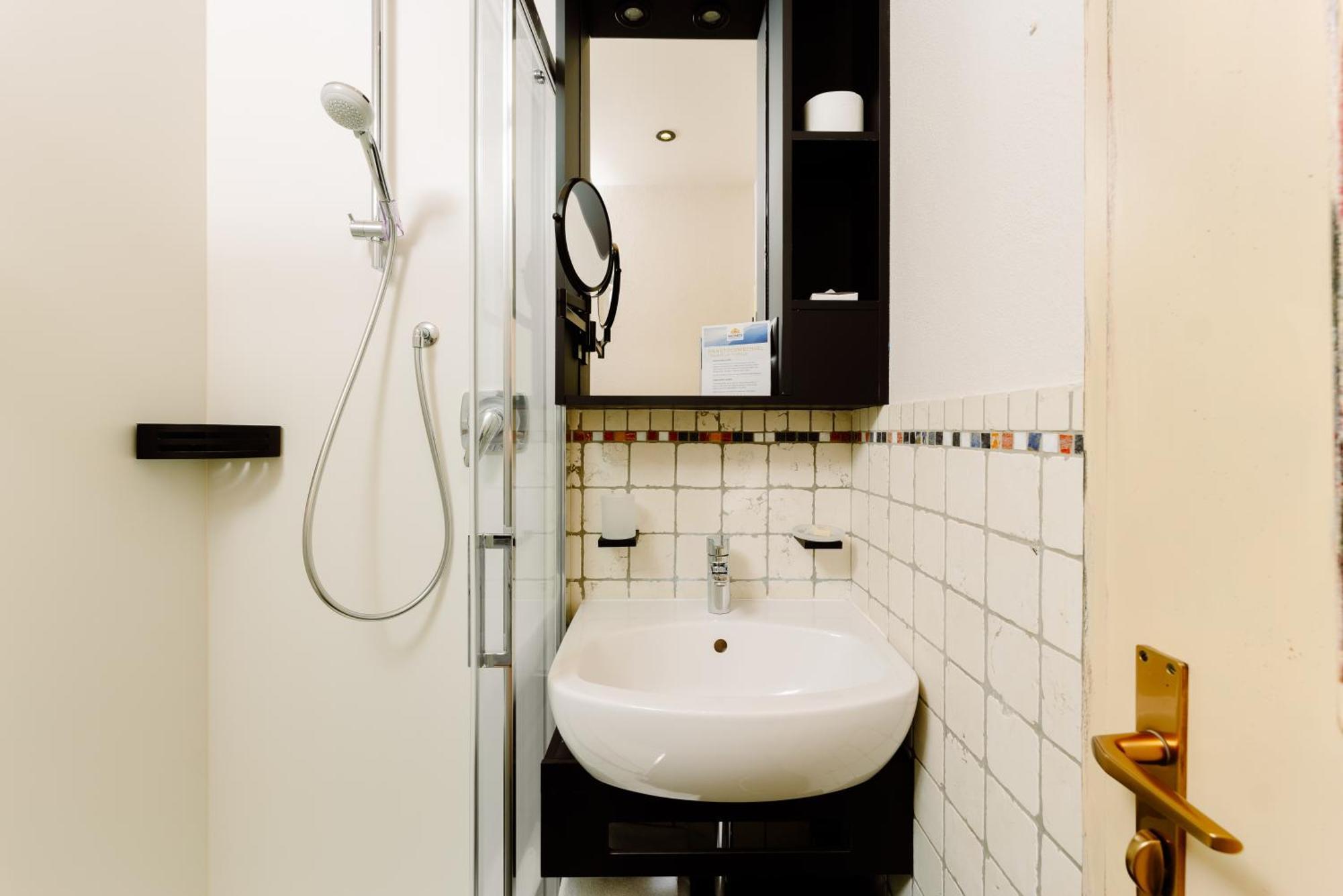 Mondi Hotel Tscherms ภายนอก รูปภาพ